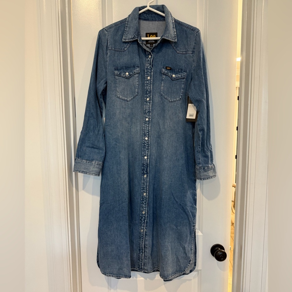 Lee Denim Midi Shirt Dress in Medium Blue